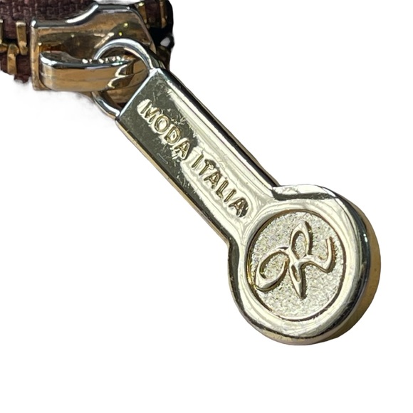 Rioni Isla Button Zip Croc Embossed Leather Wallet - Picture 8 of 17